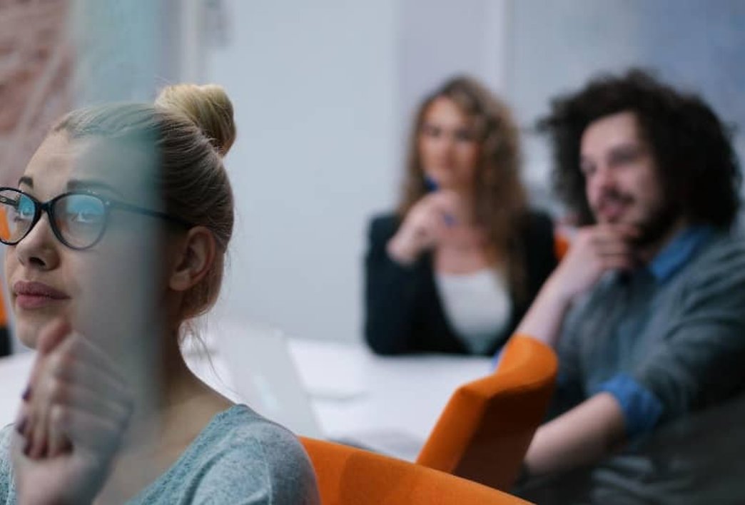 Private investigation team meeting in Orange County CA